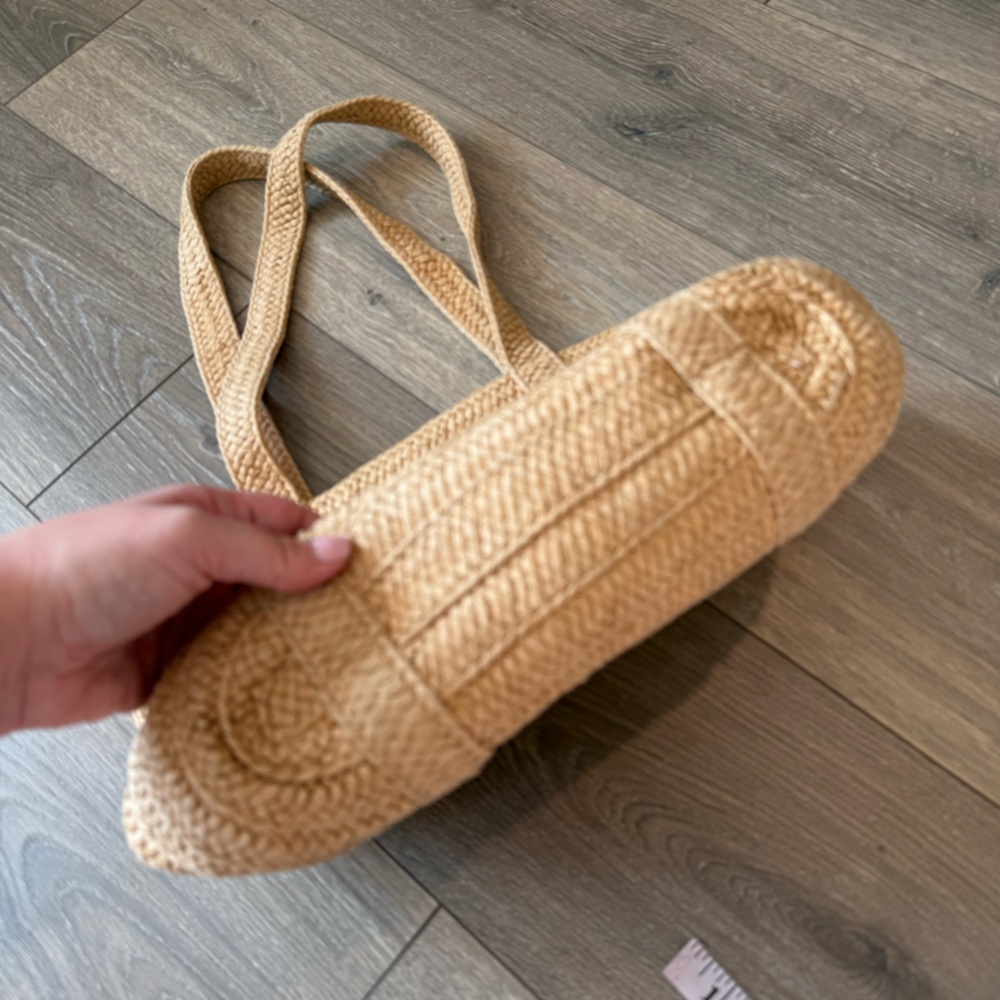 Draper James Everyday Straw Shoulder Tote Bag - Picture 10 of 10